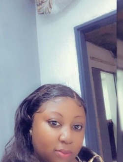 Profil de Lynn, une femme célibataire de 41 ans à Douala