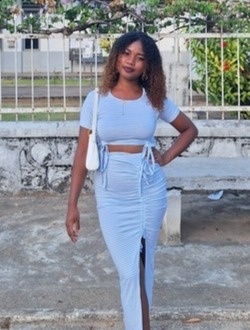 Profil de Julie, une femme célibataire de 23 ans à Antananarivo
