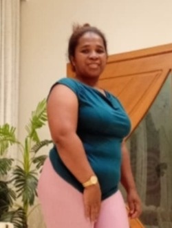 Profil de Norah, une femme célibataire de 42 ans à Antsiranana