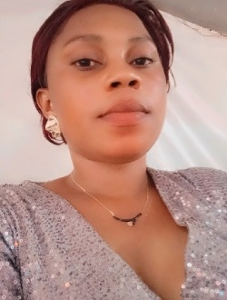 Profil de Ella K, une femme célibataire de 33 ans à Duekoué
