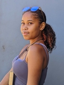 Profil de Ornella, une femme célibataire de 21 ans à Sambava