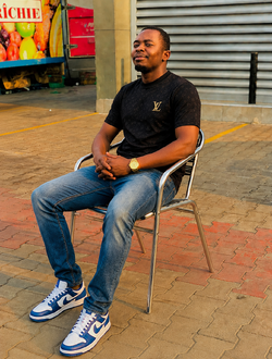 Profil de Emm'S, un homme célibataire de 28 ans à Kinshasa Nongo