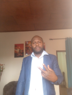 Profil de Herve, un homme célibataire de 42 ans à Ngouso