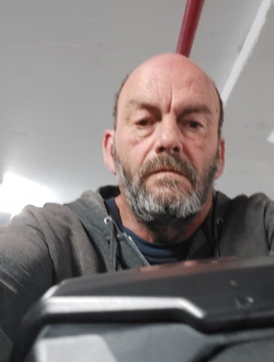 Profil de Tom, un homme célibataire de 60 ans à Mississauga