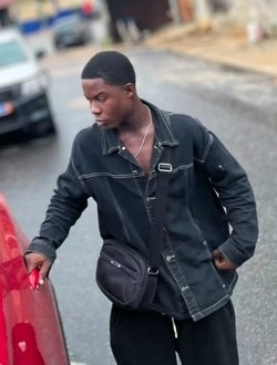 Profil de Dylvn, un homme célibataire de 20 ans à Yopougon-Kouté
