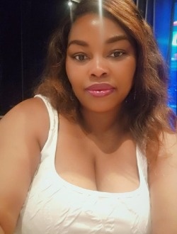 Profil de Florisse, une femme célibataire de 43 ans à Paris