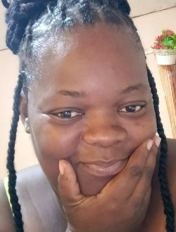 Profil de Laëtitia, une femme célibataire de 38 ans à Libreville