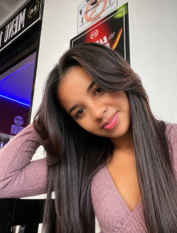 Profil de Sina, une femme célibataire de 27 ans à Antananarivo
