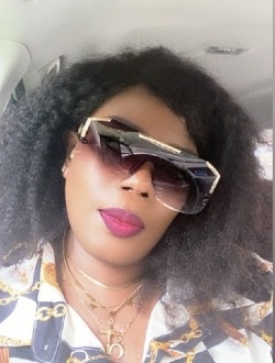 Profil de Stefany, une femme célibataire de 43 ans à Laval