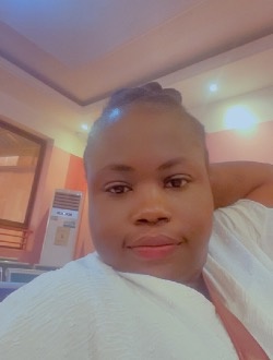 Profil de Leonie, une femme célibataire de 36 ans à Yaoundé