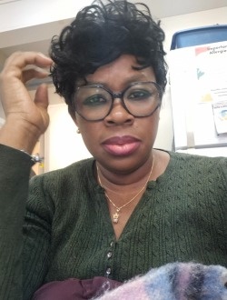 Profil de Michel, une femme célibataire de 50 ans à Anjou