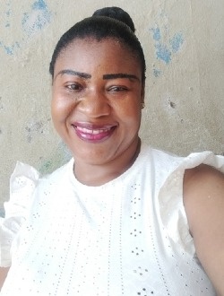 Profil de Ruville, une femme célibataire de 40 ans à Douala