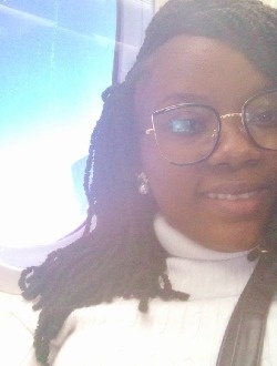 Profil de Amandine, une femme célibataire de 33 ans à Paris
