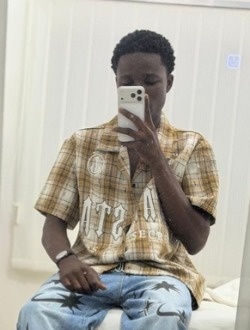 Profil de Florent, un homme célibataire de 22 ans à Bohicon