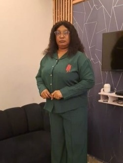 Profil de Miracle, une femme célibataire de 45 ans à Abata