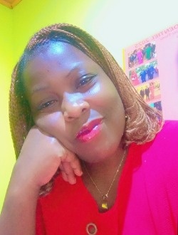 Profil de Pauline, une femme célibataire de 32 ans à Yaoundé