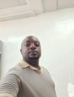 Profil de Jacques, un homme célibataire de 40 ans à Douala