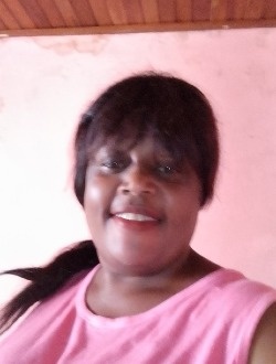Profil de Glory, une femme célibataire de 45 ans à Douala