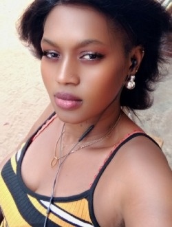 Profil de Sly, une femme célibataire de 40 ans à Libreville