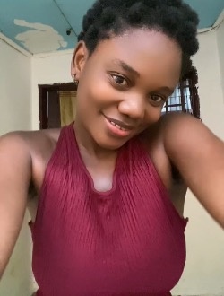 Profil de Flo, une femme célibataire de 27 ans à Yaoundé