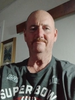 Profil de David, un homme célibataire de 60 ans à Cherryvale