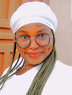 Profil de Christelle, une femme célibataire de 33 ans à Cotonou