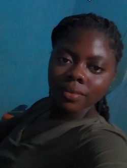 Profil de Eunice, une femme célibataire de 19 ans à Lomé