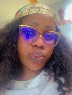 Profil de Odile, une femme célibataire de 44 ans à Douala