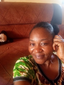 Profil de Bienvenue, une femme célibataire de 49 ans à Ouahigouya