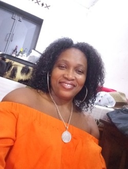Profil de Myah, une femme célibataire de 41 ans à Aborano