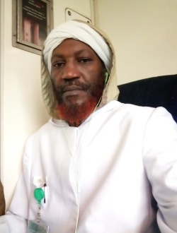 Profil de Davy, un homme célibataire de 52 ans à Libreville