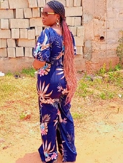 profile picture 0