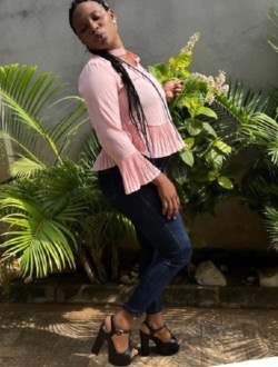 Profil de Loïse, une femme célibataire de 31 ans à Yaoundé