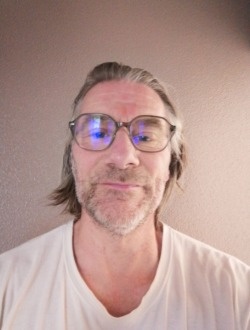Profil de Nic, un homme célibataire de 56 ans à Belfort