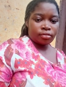 Profil de Rosine, une femme célibataire de 30 ans à Yaoundé