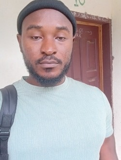 Profil de Divin, un homme célibataire de 33 ans à Yaoundé