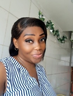 Profil de Béatrice, une femme célibataire de 40 ans à Douala