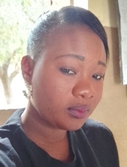 Profil de Sara, une femme célibataire de 34 ans à Ouagadougou