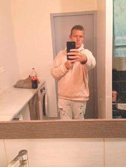 Profil de Anthony, un homme célibataire de 30 ans à Saint-Amand-Montrond