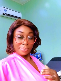 Profil de Nadège, une femme célibataire de 40 ans à Douala