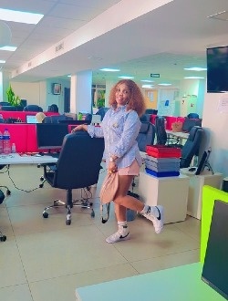 Profil de Stéphanie, une femme célibataire de 37 ans à Tunis