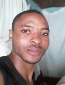 Profil de Alomongwing Peter Moubarack, un homme célibataire de 25 ans à Foumbot
