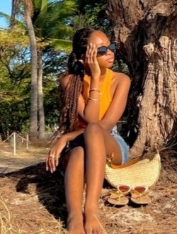 Profil de Sarah, une femme célibataire de 20 ans à Mahajanga