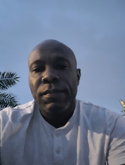 Profil de Hermann, un homme célibataire de 41 ans à Abidjan