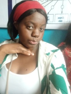 Profil de Elvira, une femme célibataire de 25 ans à Bafoussam II