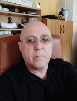 Profil de Ben, un homme célibataire de 74 ans à Toulouse
