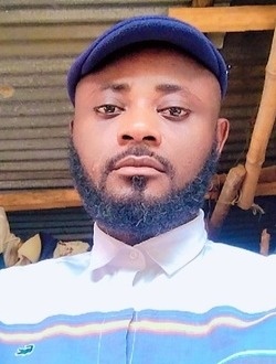 Profil de Charlis 🤵🏿‍♂️, un homme célibataire de 38 ans à Abobo