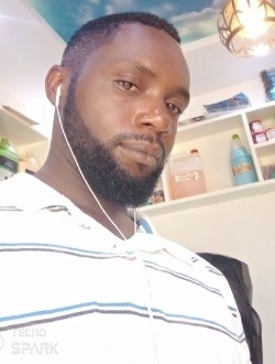Profil de Mathéo, un homme célibataire de 34 ans à Douala