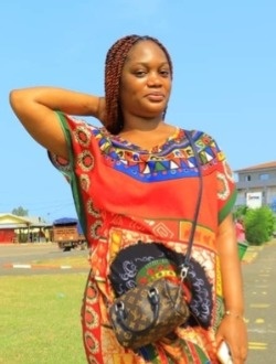 Profil de Rose, une femme célibataire de 27 ans à Libreville