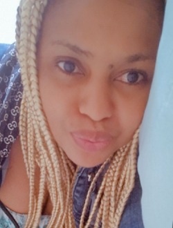 Profil de Reine, une femme célibataire de 39 ans à Yaoundé